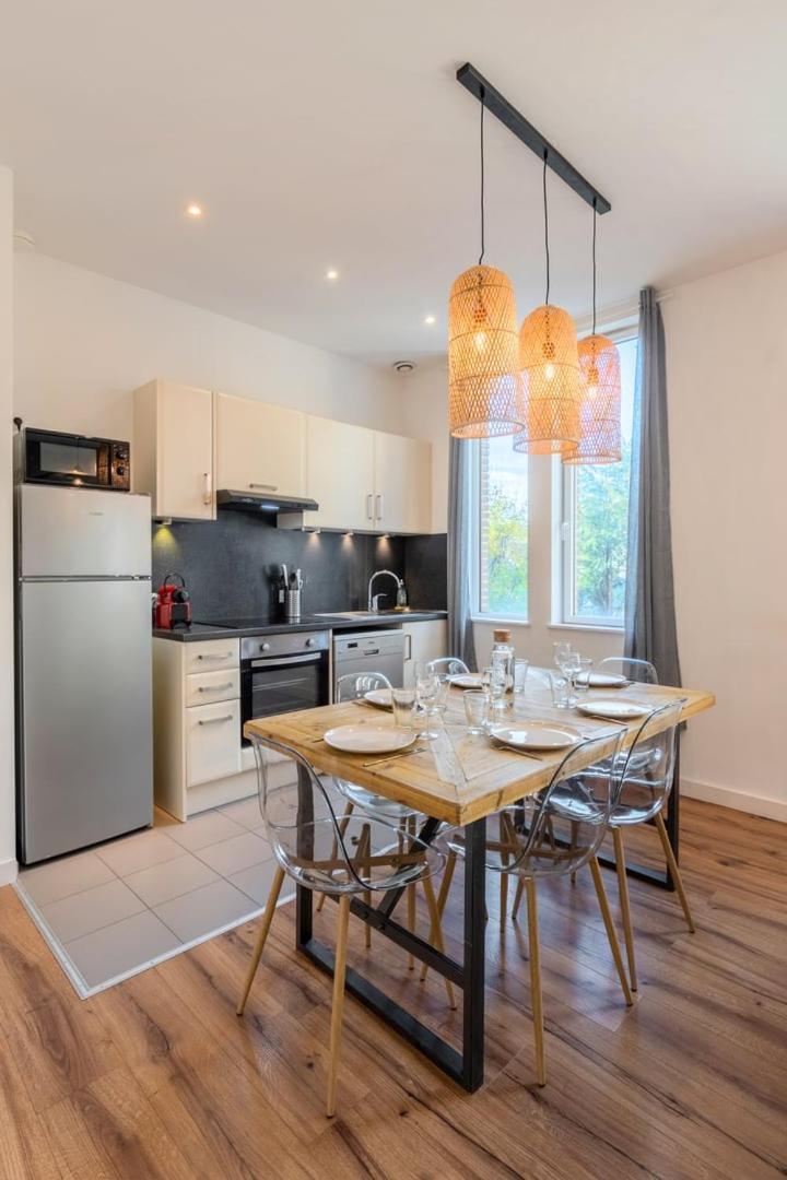 Modern, Quiet 3-Bedroom Apartment With Parking Marcq-en-Baroeul Kültér fotó