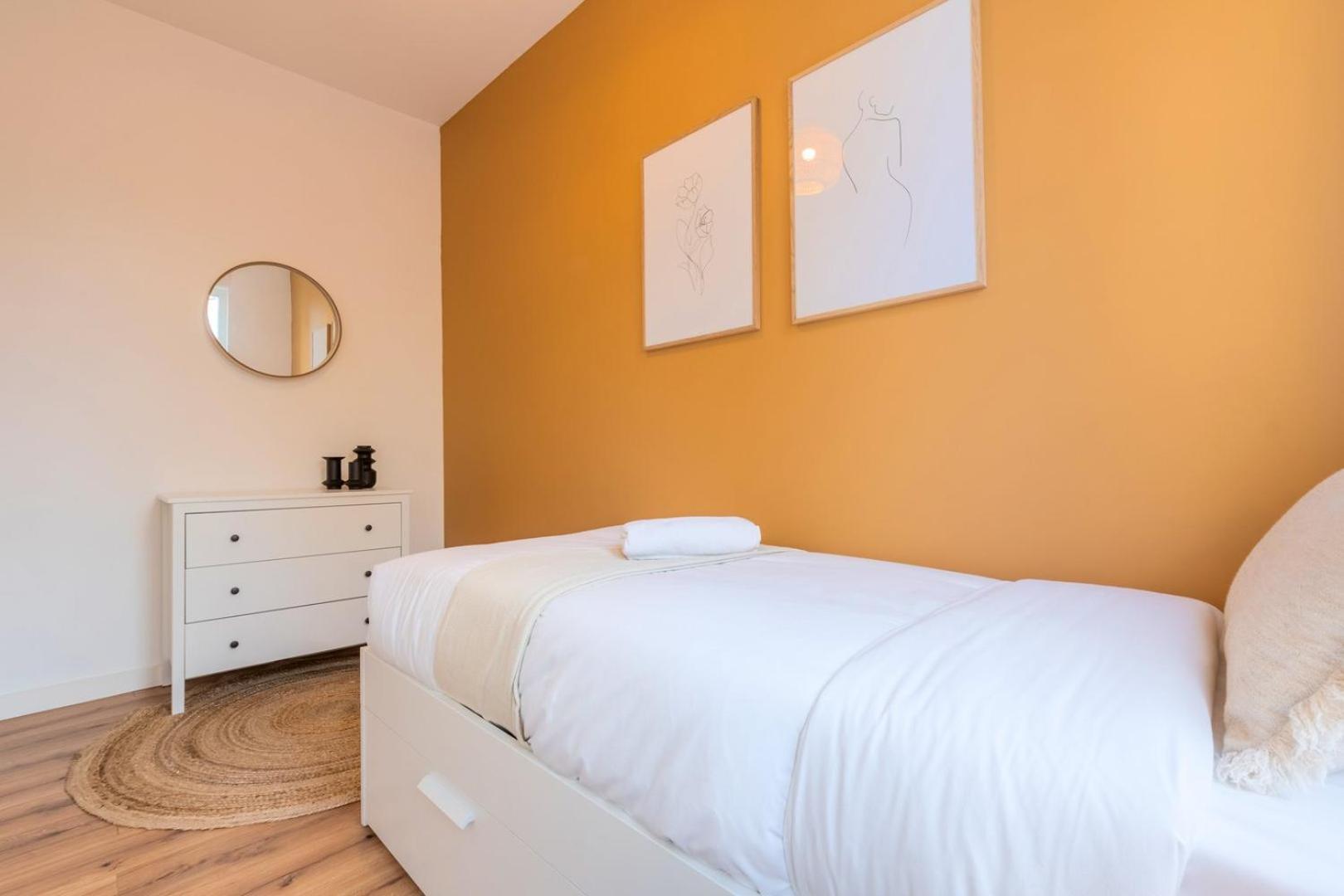 Modern, Quiet 3-Bedroom Apartment With Parking Marcq-en-Baroeul Kültér fotó
